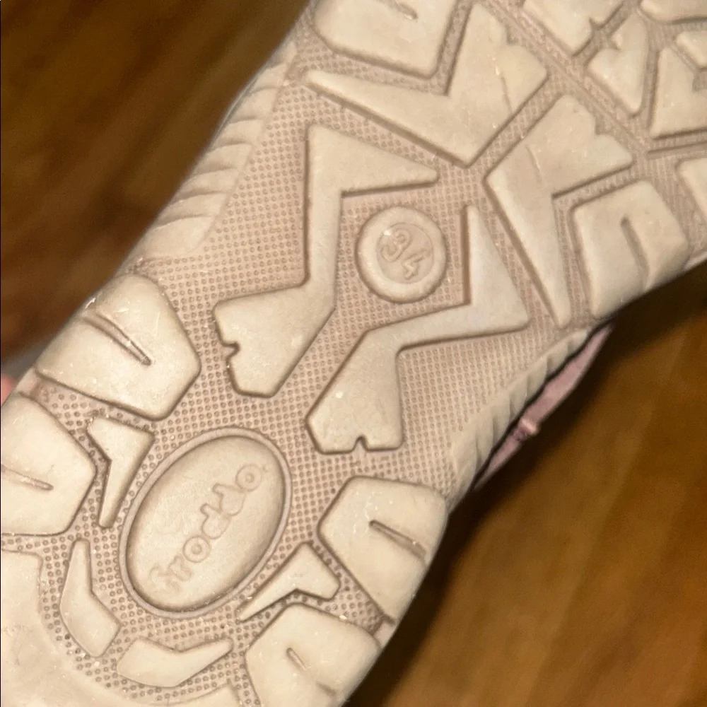 Froddo Kids Boots Tex Pink Gold Wool Zuru Tex Winter Barefoot size 34 or 2